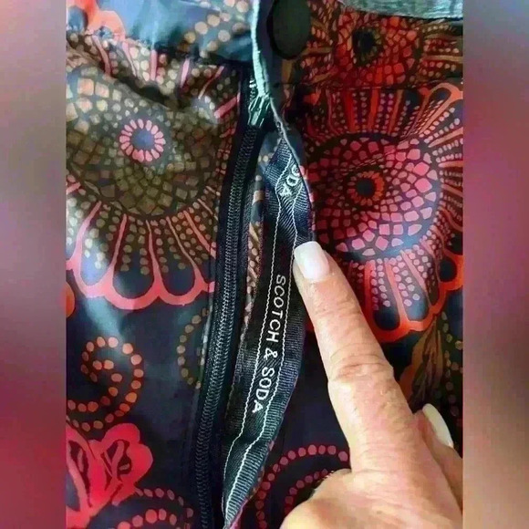 SCOTCH AND SODA - SWIMWEAR. MEN’S SWIMSUIT XL - Picture 9 of 16